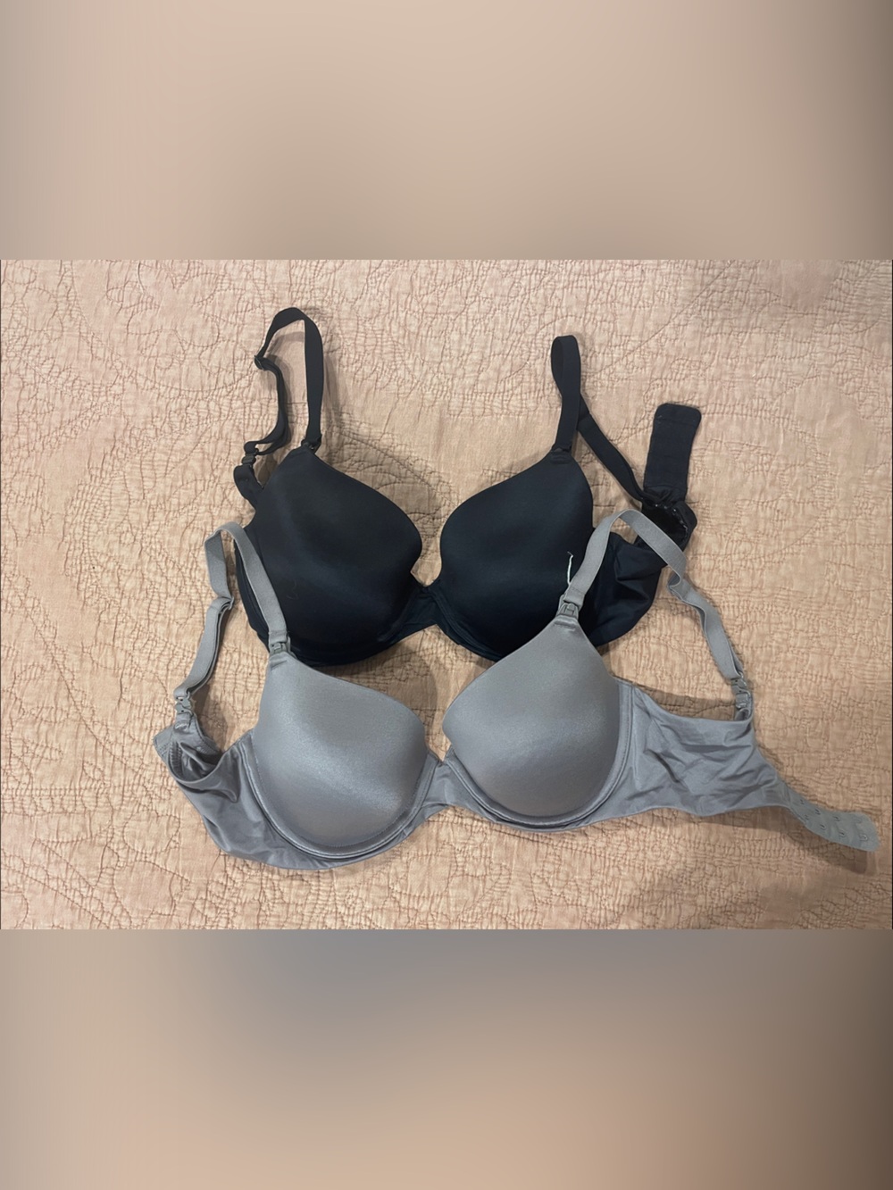 Set of 2 Nursing T-Shirt Bra - Black and Gray
